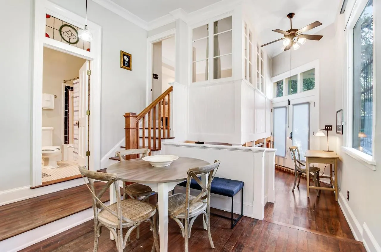 Holiday home Liberty Corner Store Villa Savannah United States