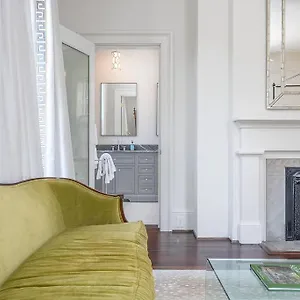 Luxury Overlooking Taylor Square - House On Taylor Square Apartment